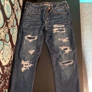 SIZE 8 AMERICAN EAGLE JEANS